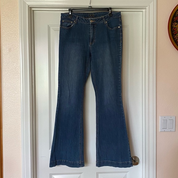 Cache Denim - Vintage-Style Cache Bootcut Jeans